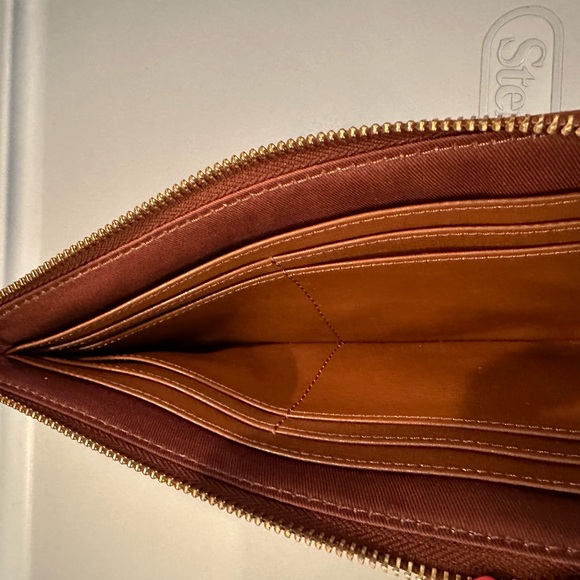 Fossil Metallic Pebble Leather Zip Wallet Wristlet - Picture 6 of 8